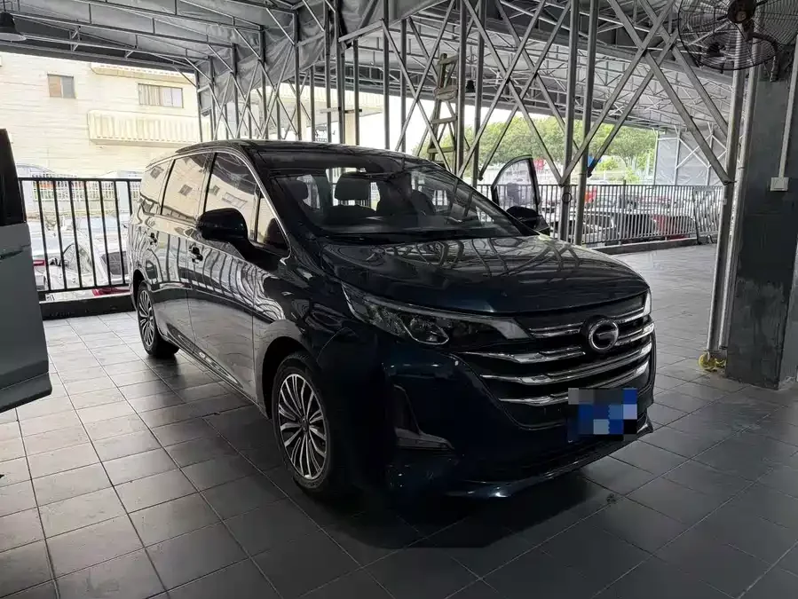 GAC Trumpchi M6