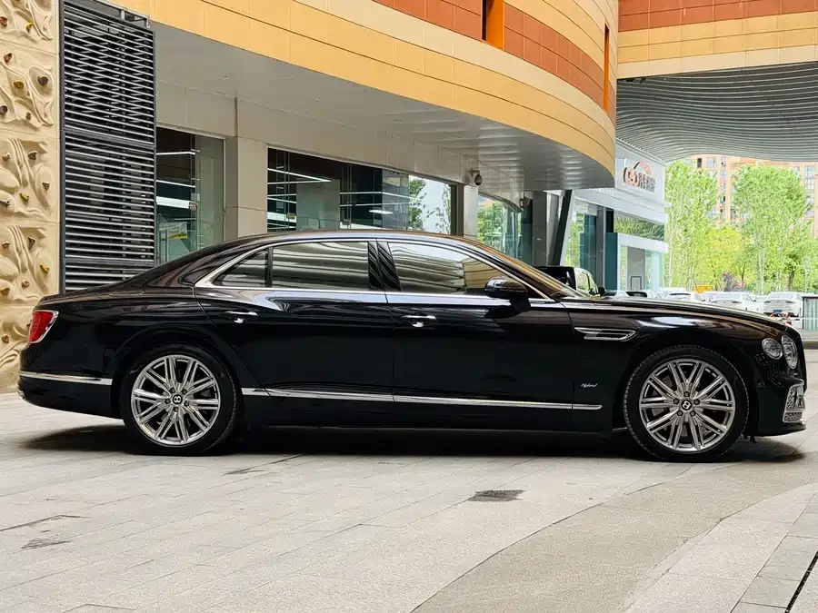 Bentley Flying Spur PHEV