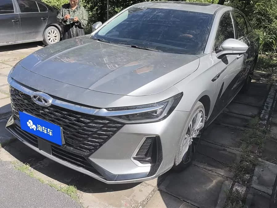 Chery Arrizo 8