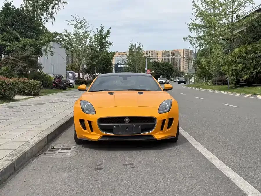 Jaguar F-TYPE