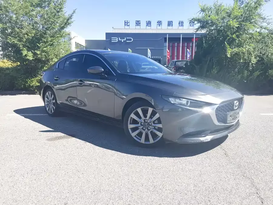 Mazda 3