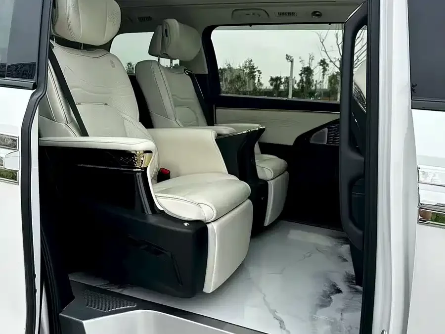 GAC Trumpchi E9