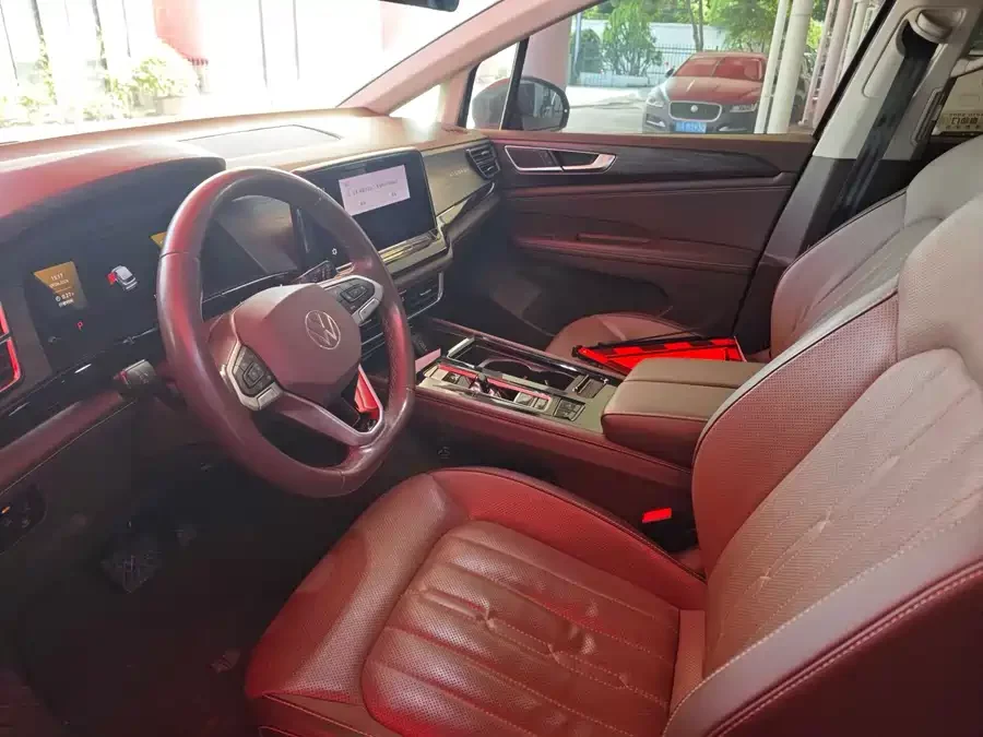 Volkswagen Viloran