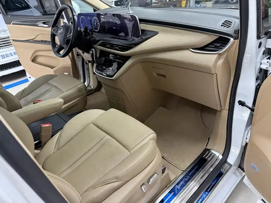 Buick GL8