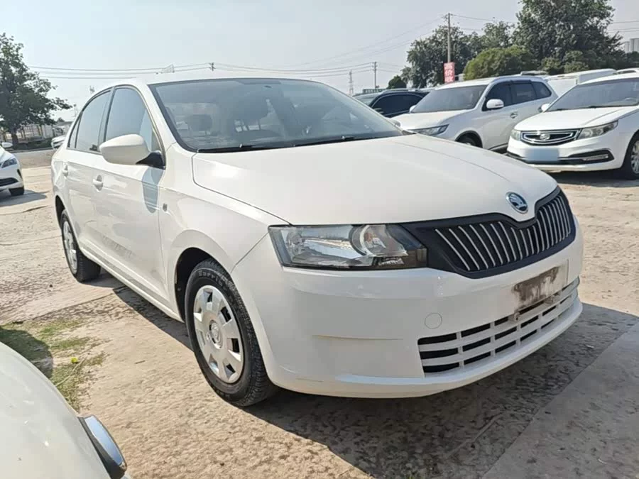 Skoda Rapid