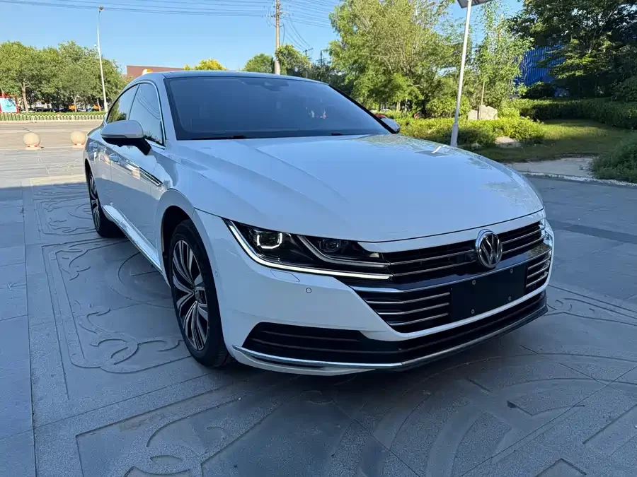 Volkswagen FAW- CC