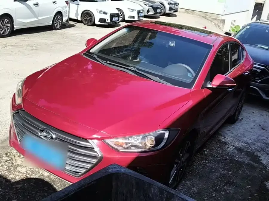 Hyundai elantra