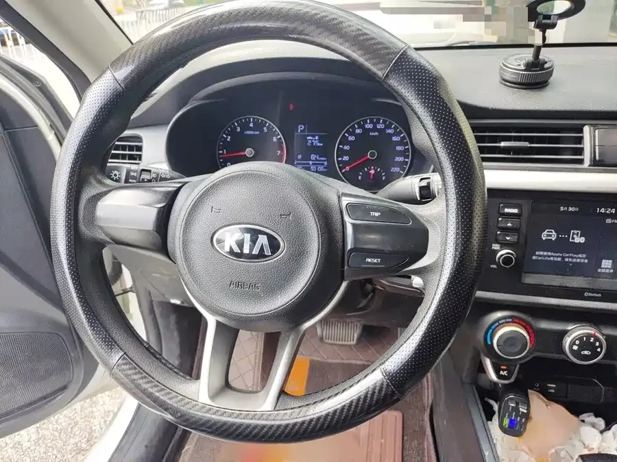 Kia K2