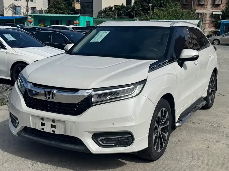 Honda Crown Road