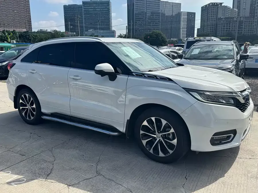 Honda Crown Road