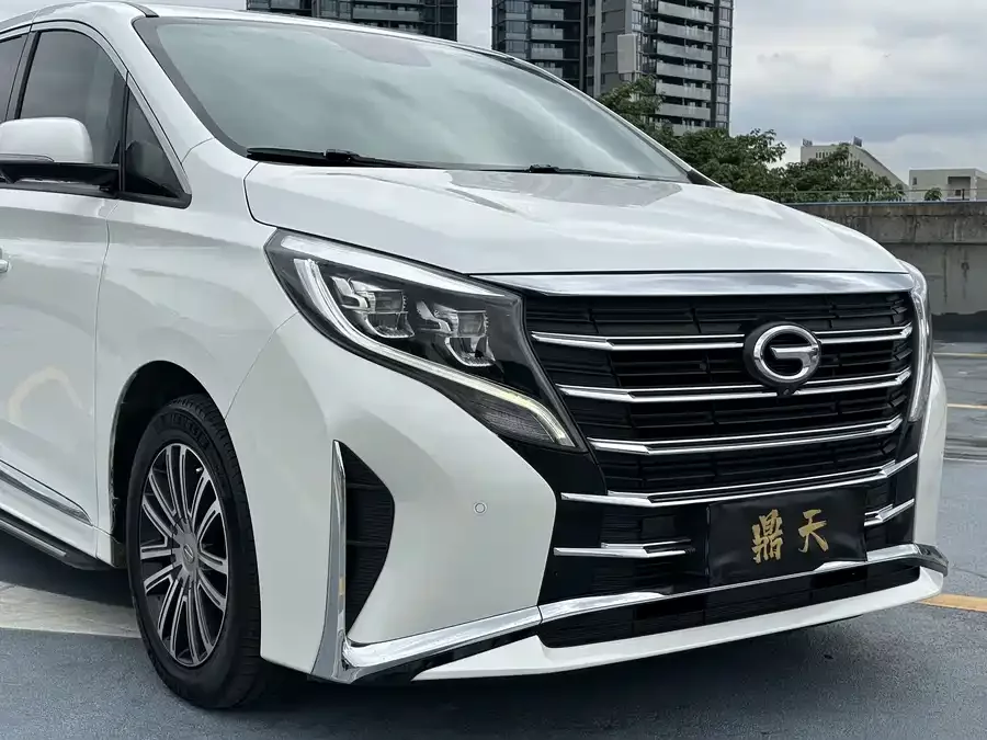 GAC Trumpchi M8