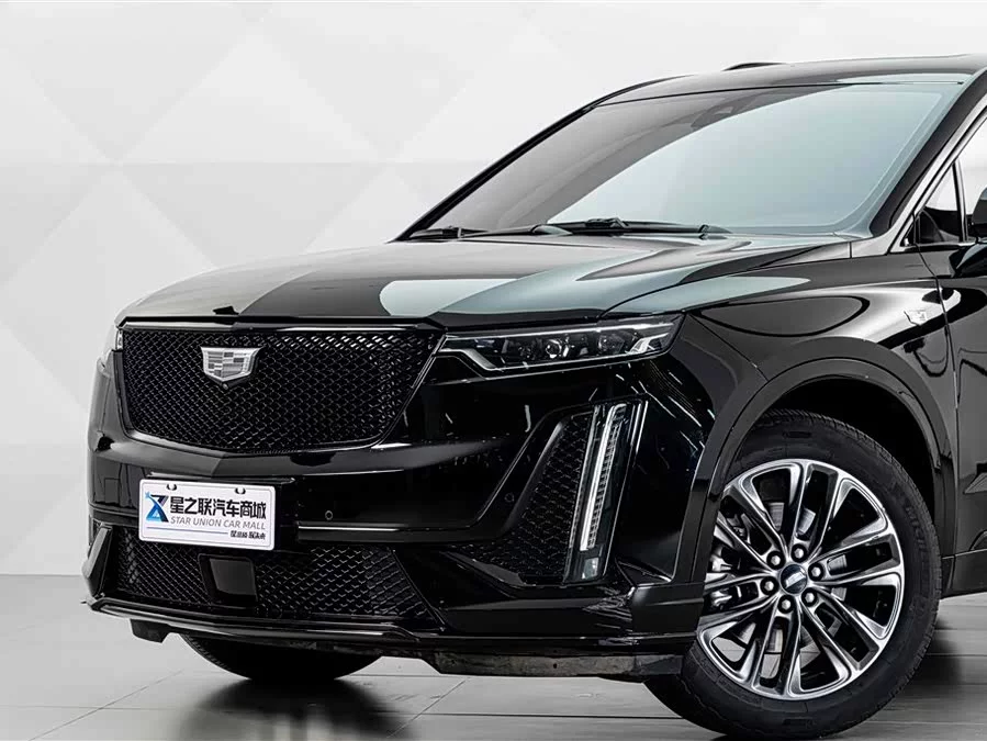 Cadillac XT6