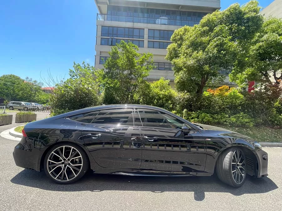 Audi A7