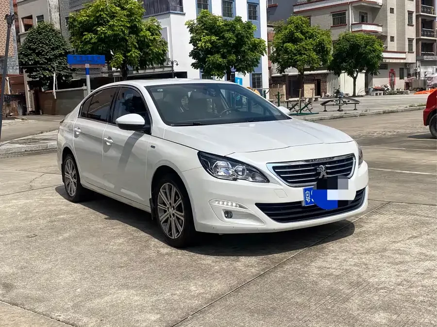 Peugeot 408