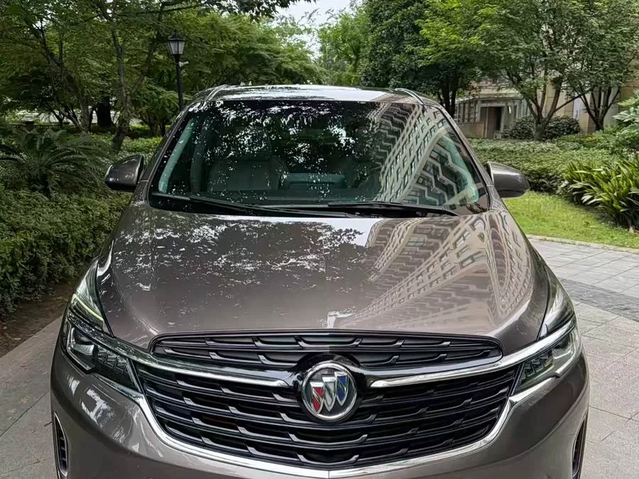 Buick GL8