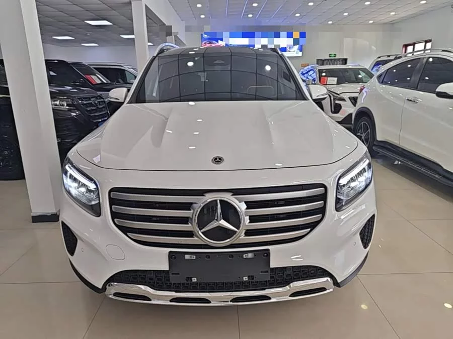 Mercedes Benz GLB