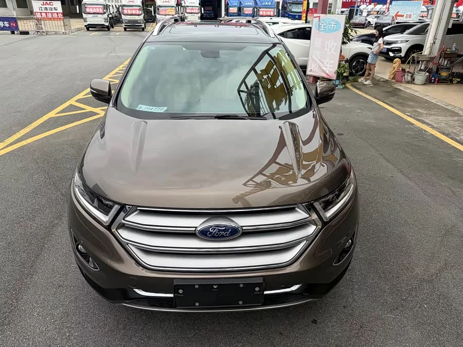 Ford Edge