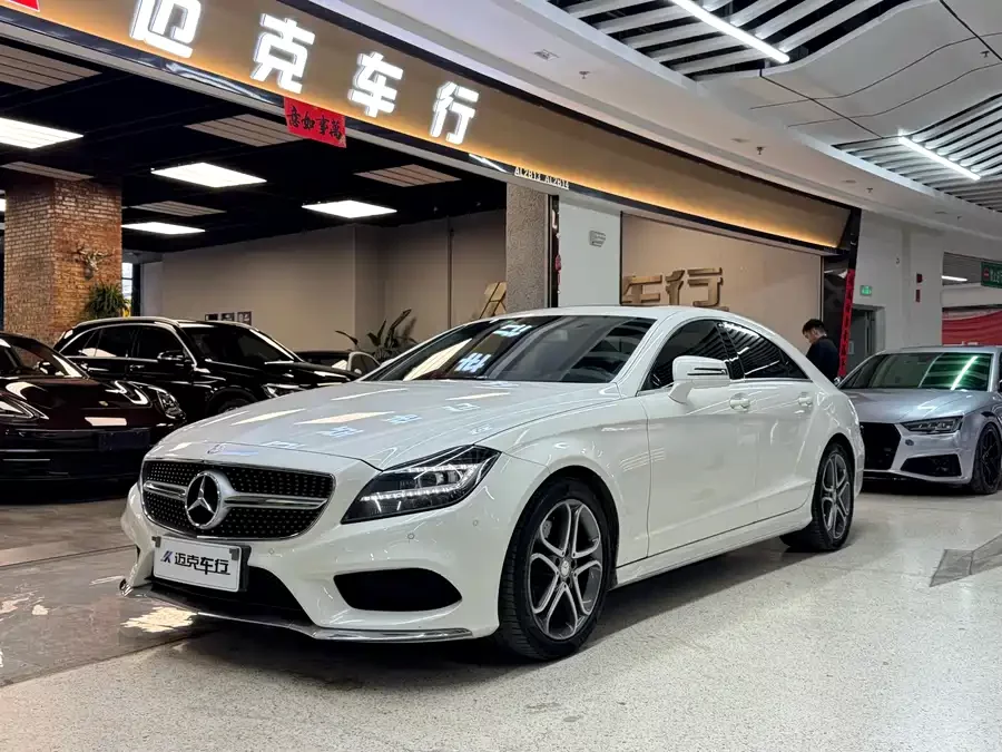 Mercedes Benz CLS