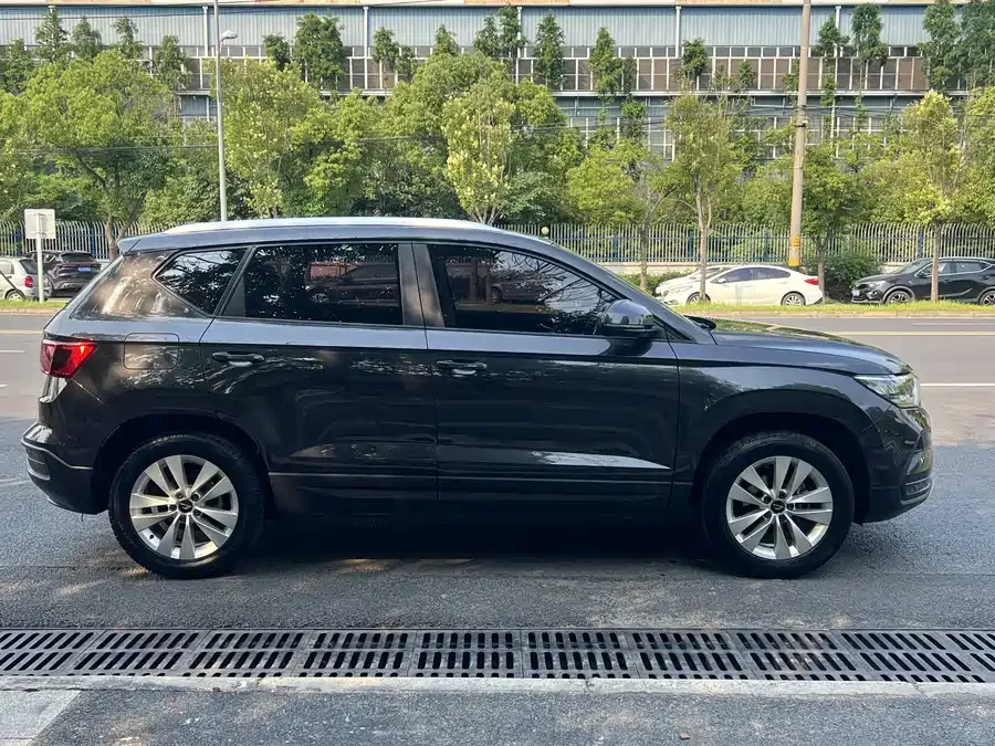 Jetta VS5