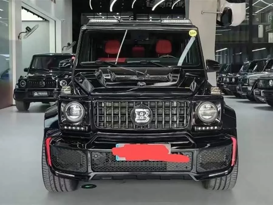 Mercedes Benz G-rated
