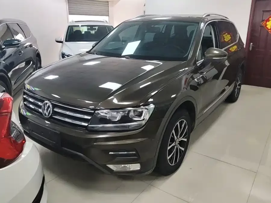 Volkswagen Tiguan L