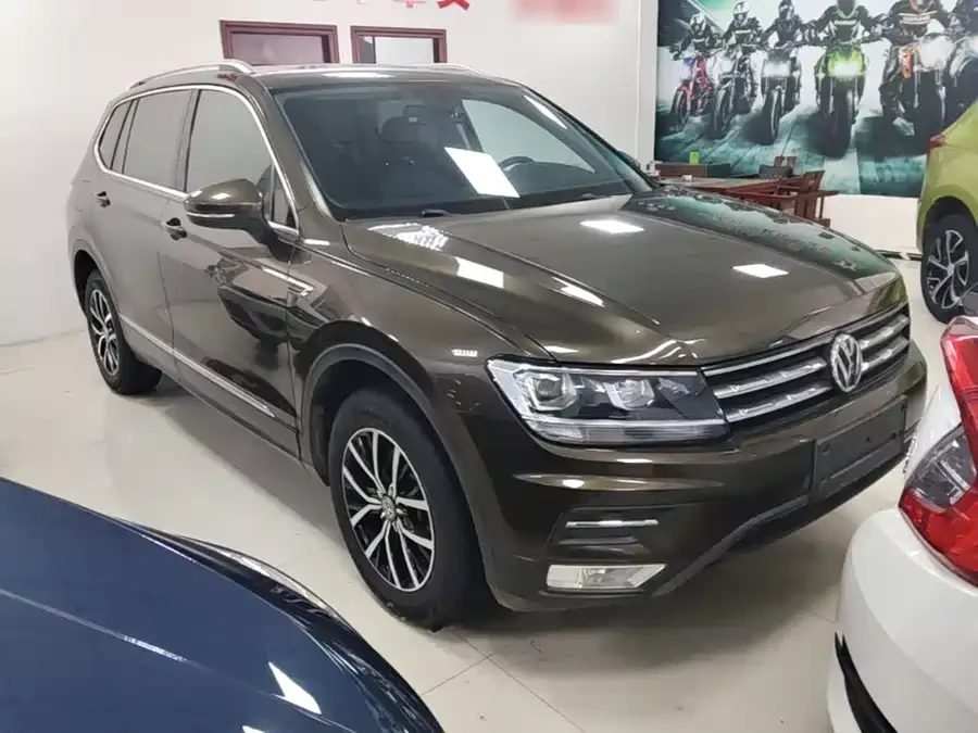 Volkswagen Tiguan L
