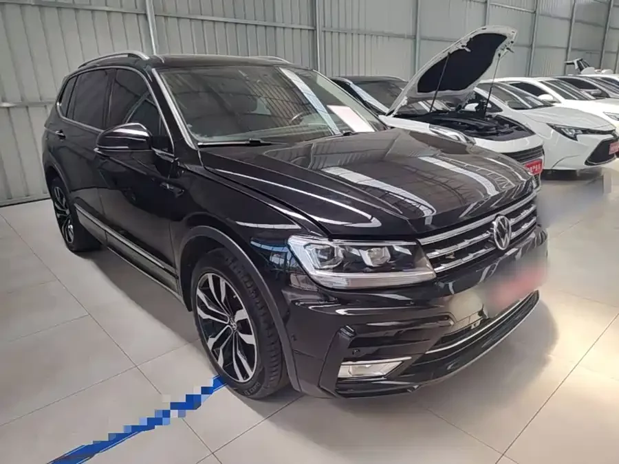 Volkswagen Tiguan L