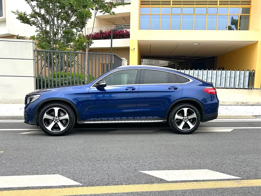 Mercedes Benz GLC coupe