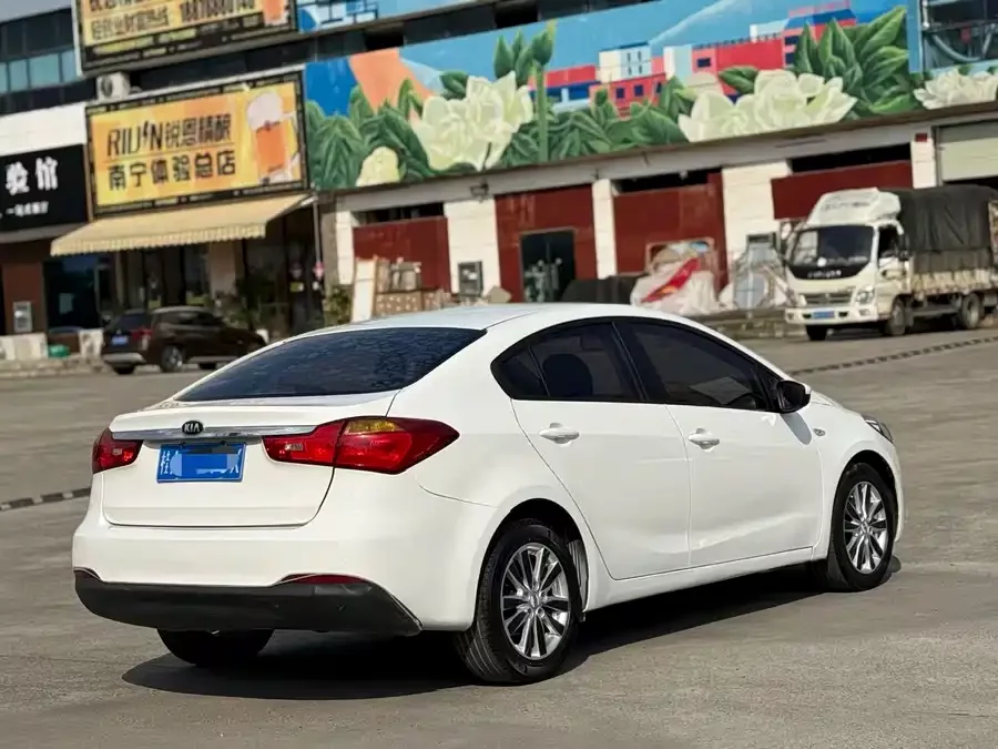 Kia K3