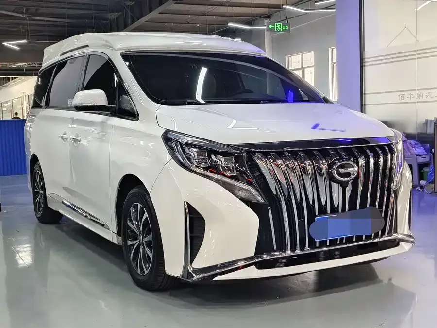 GAC Trumpchi M8