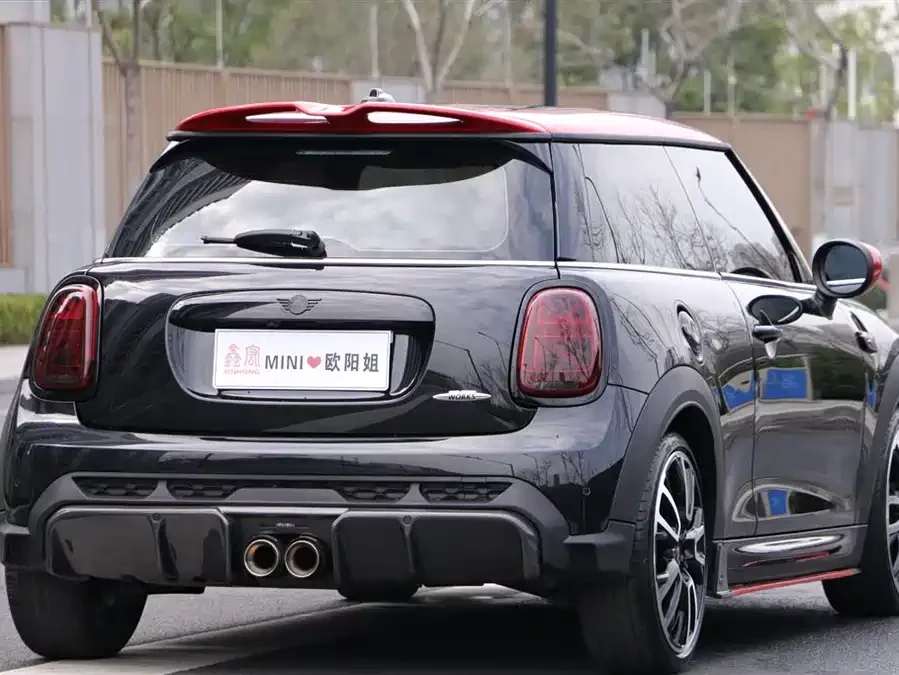 MINI JCW