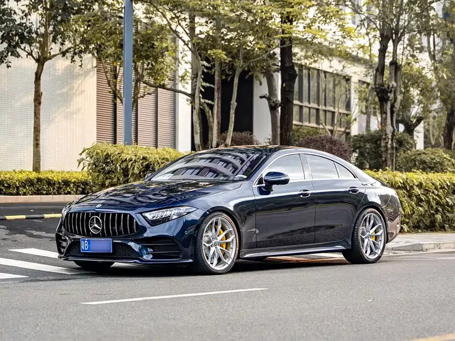 Mercedes Benz CLS