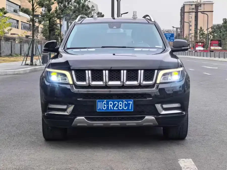 BAIC BJ90