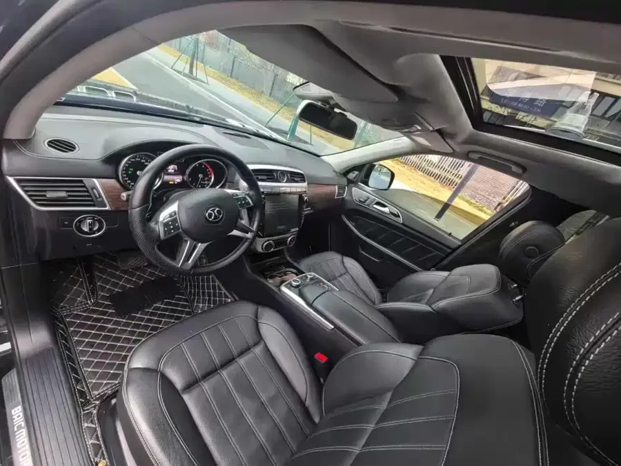 BAIC BJ90