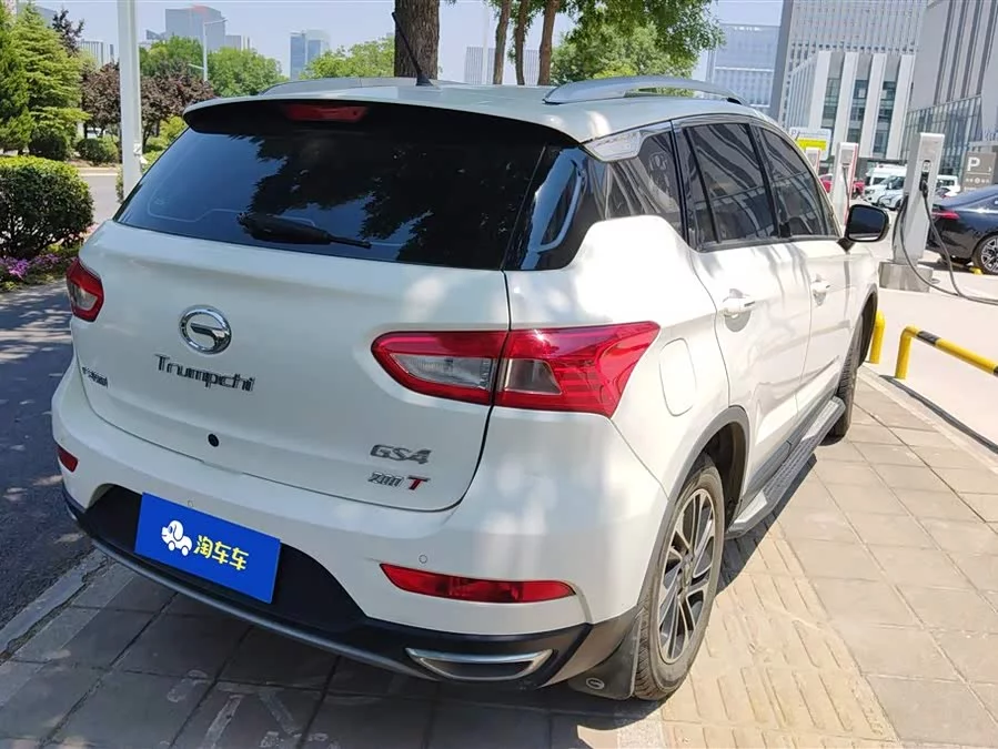GAC Trumpchi GS4