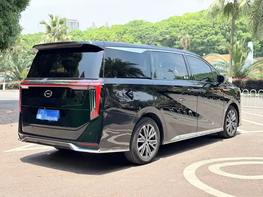 GAC Trumpchi M8