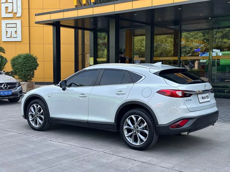 Mazda CX-4