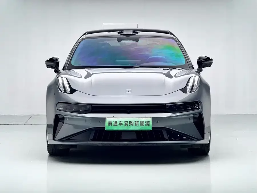 Zeekr 001