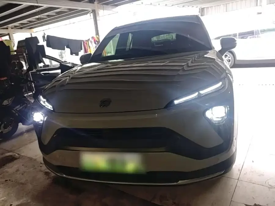 NIO EC6