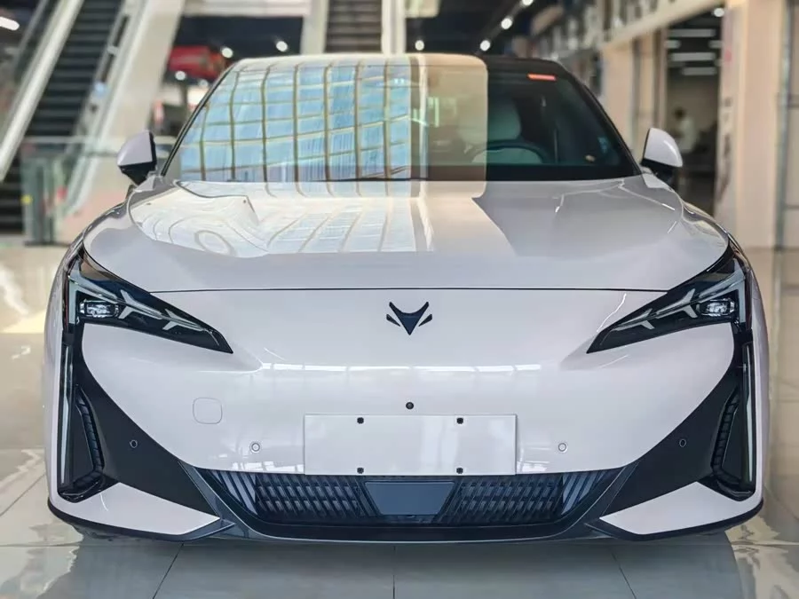 ARCFOX Alpha S5