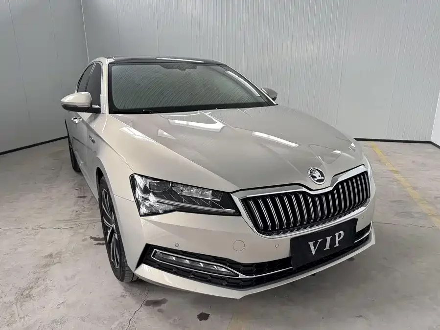 Skoda SuperB