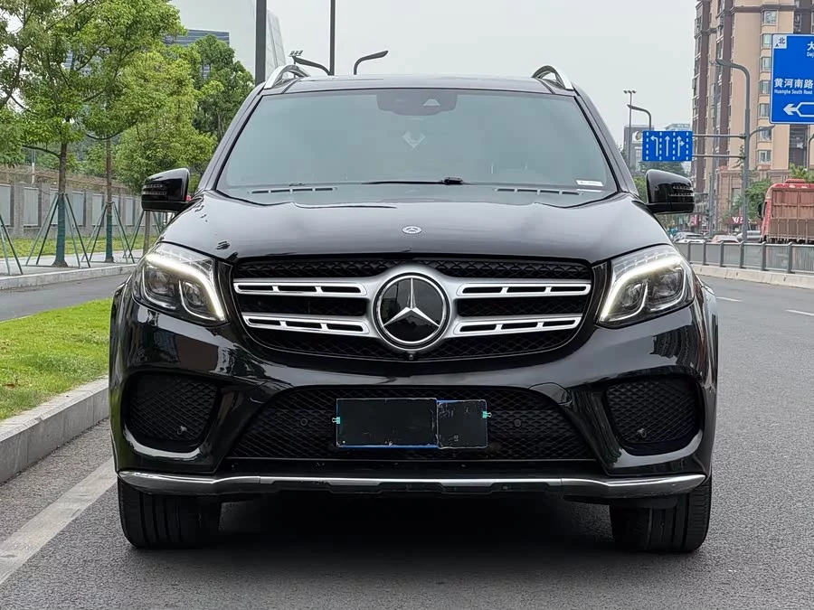 Mercedes Benz GLS