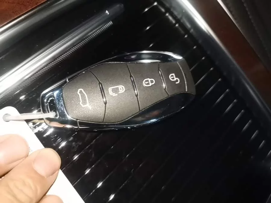 Hongqi HQ9 PHEV