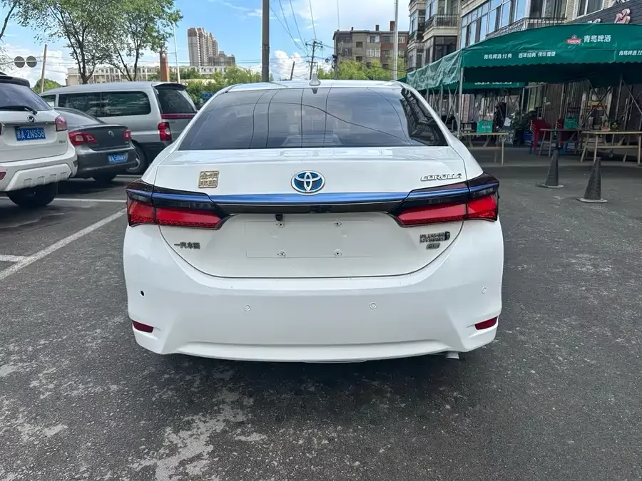 Toyota Corolla Hybrid E+
