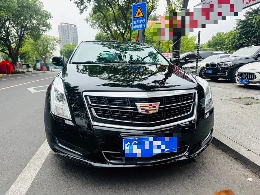 Cadillac XTS
