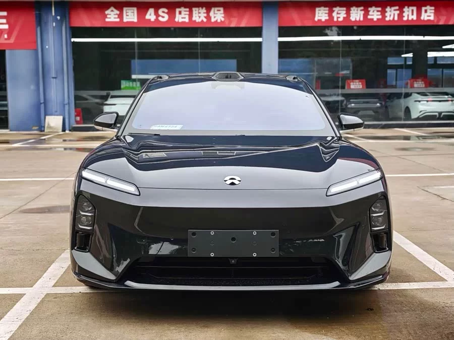 NIO ET5T