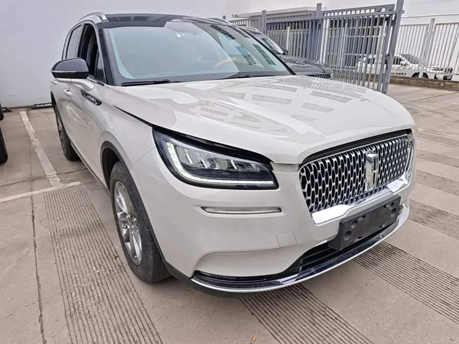 Lincoln Adventurer