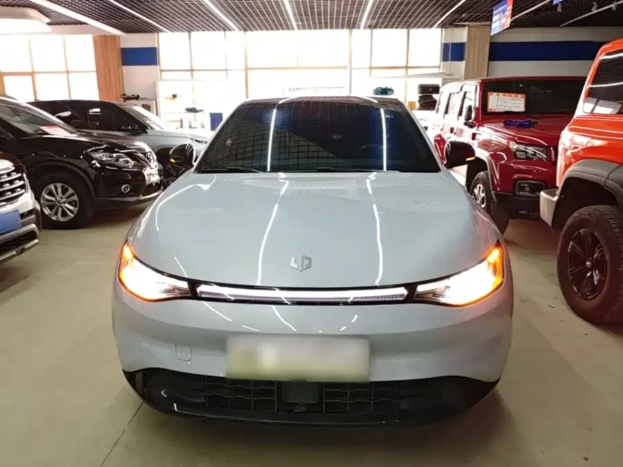 Leapmotor C01