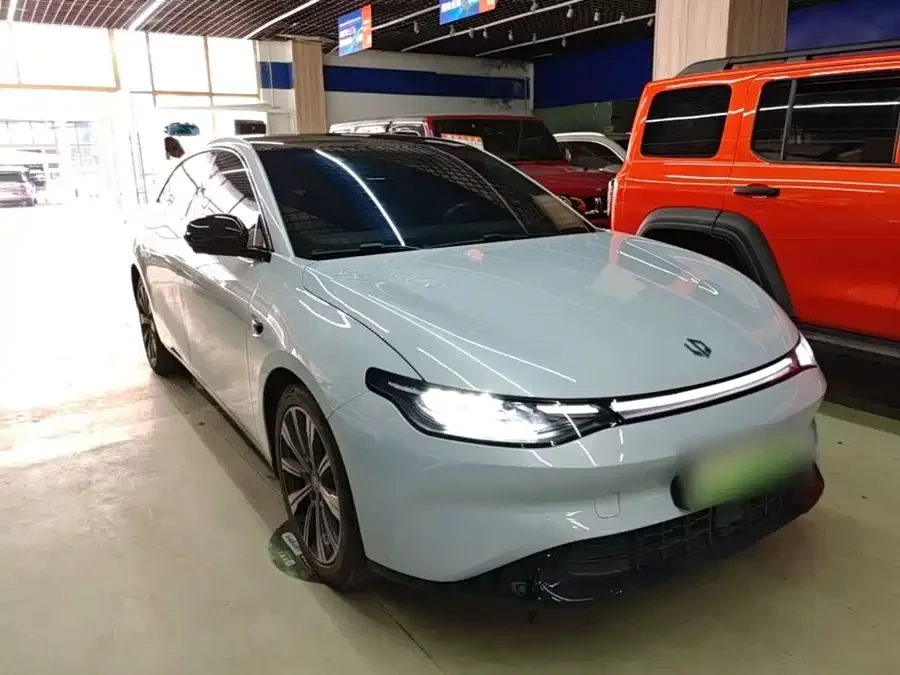 Leapmotor C01