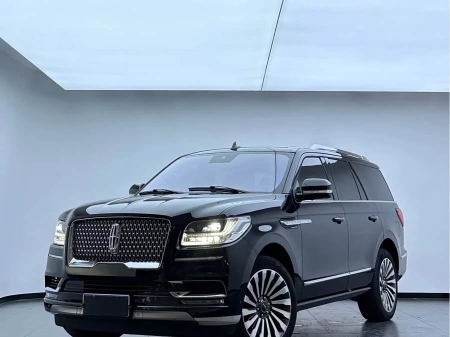 Lincoln Navigator